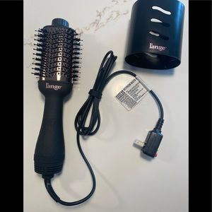 Brand new 75 MM Lange hair dryer brush.
